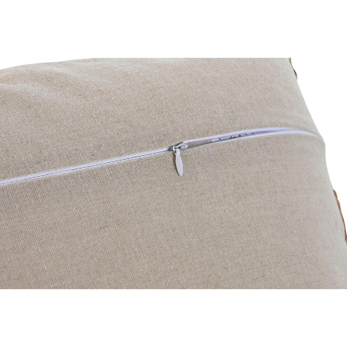 V4H1B402EF8152E9688FDF241C738B1649BR6386962P4