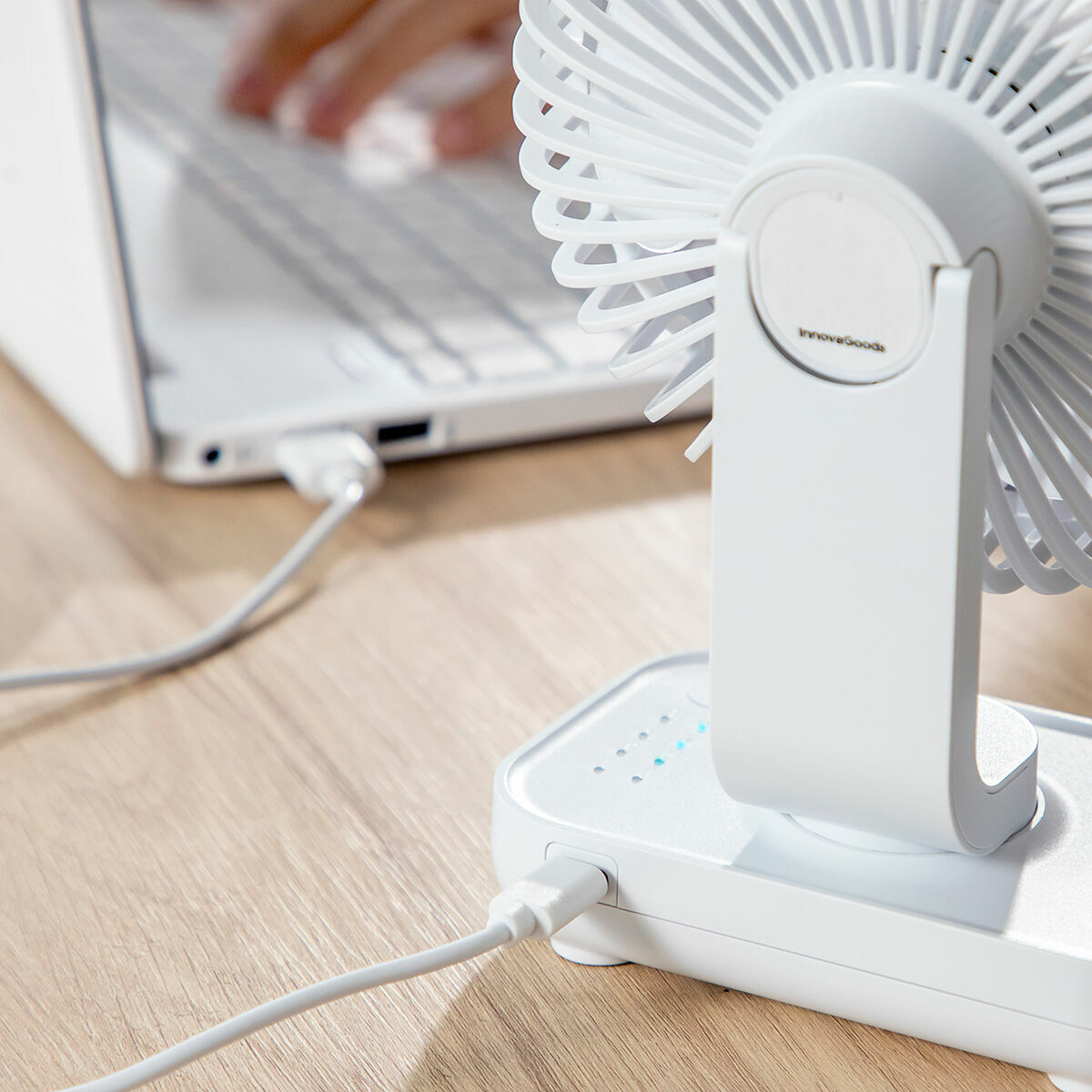 Innovagoods Ventilateur De Bureau Rechargeable Fanrec Innovagoods Ø5,4'' 3600 Mah / 13,3 W