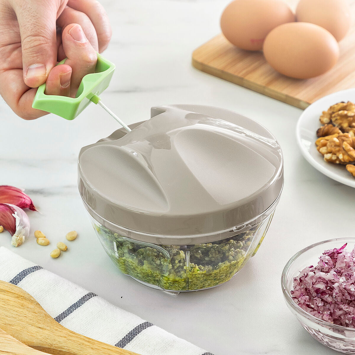 Innovagoods Mini-Hachoir Manuel Avec Cordon Spinop Innovagoods