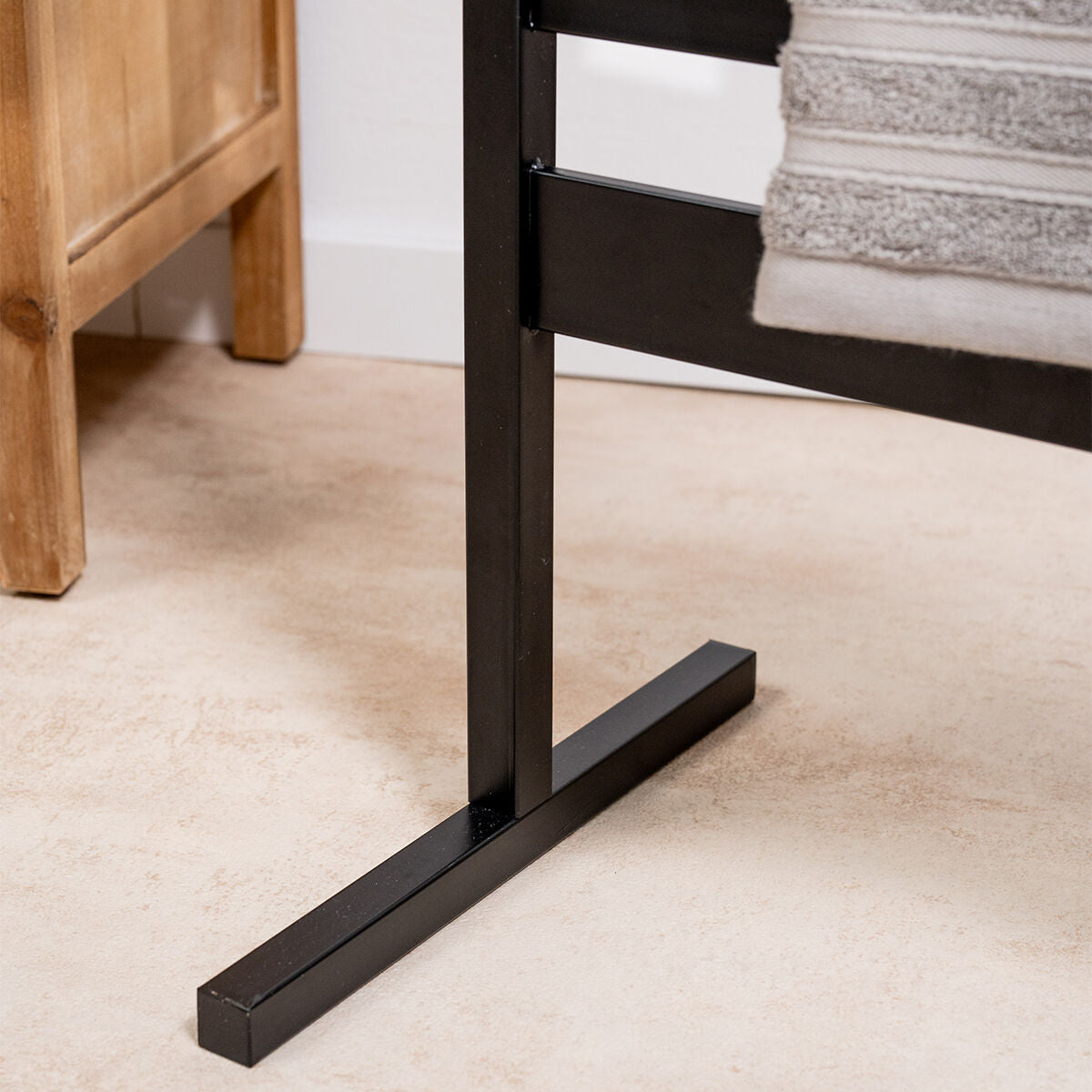 Innovagoods Porte-Serviettes Électrique Pour Mur Ou Sol Towarall Innovagoods 10 Barres
