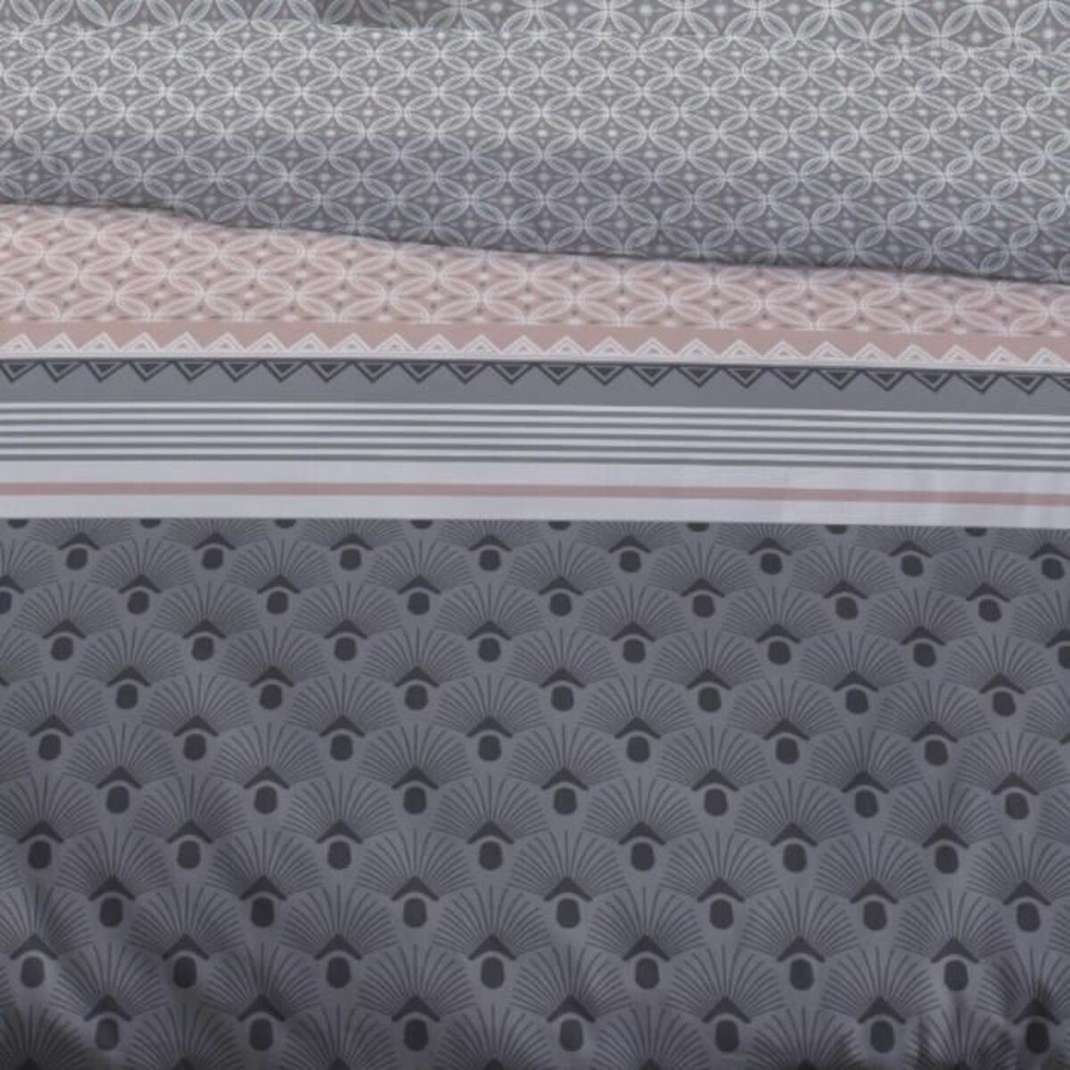 V4HFC49405C2757ADCB2F7AA03274615137R5142116P2