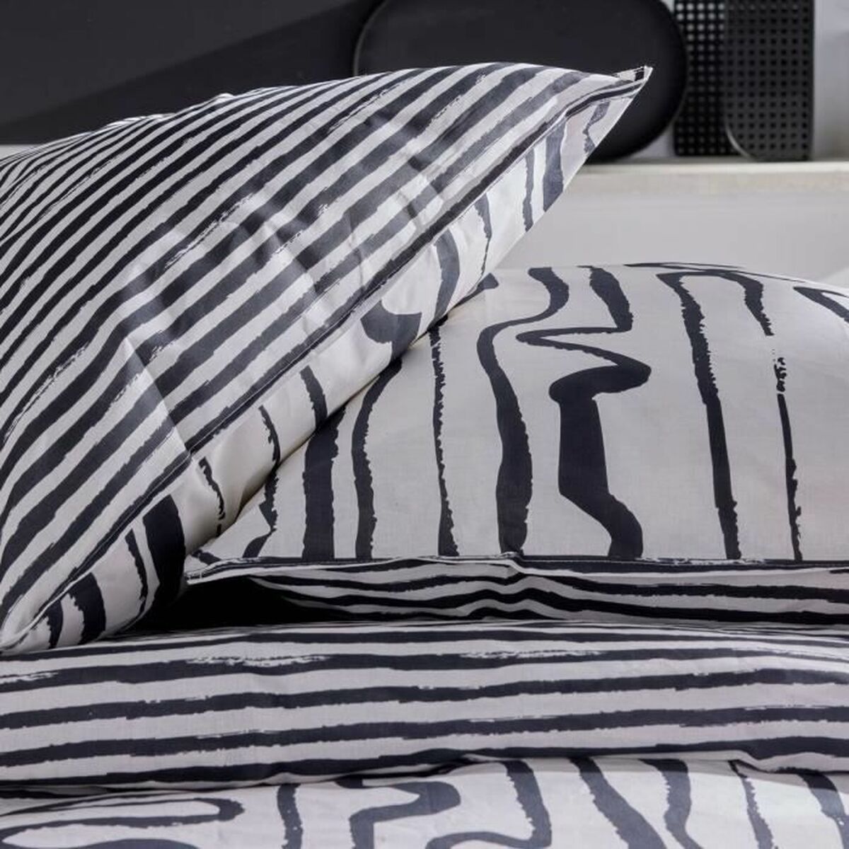 V3H2D40A05C292CE64C517F88CE22590F0DR7024679P3