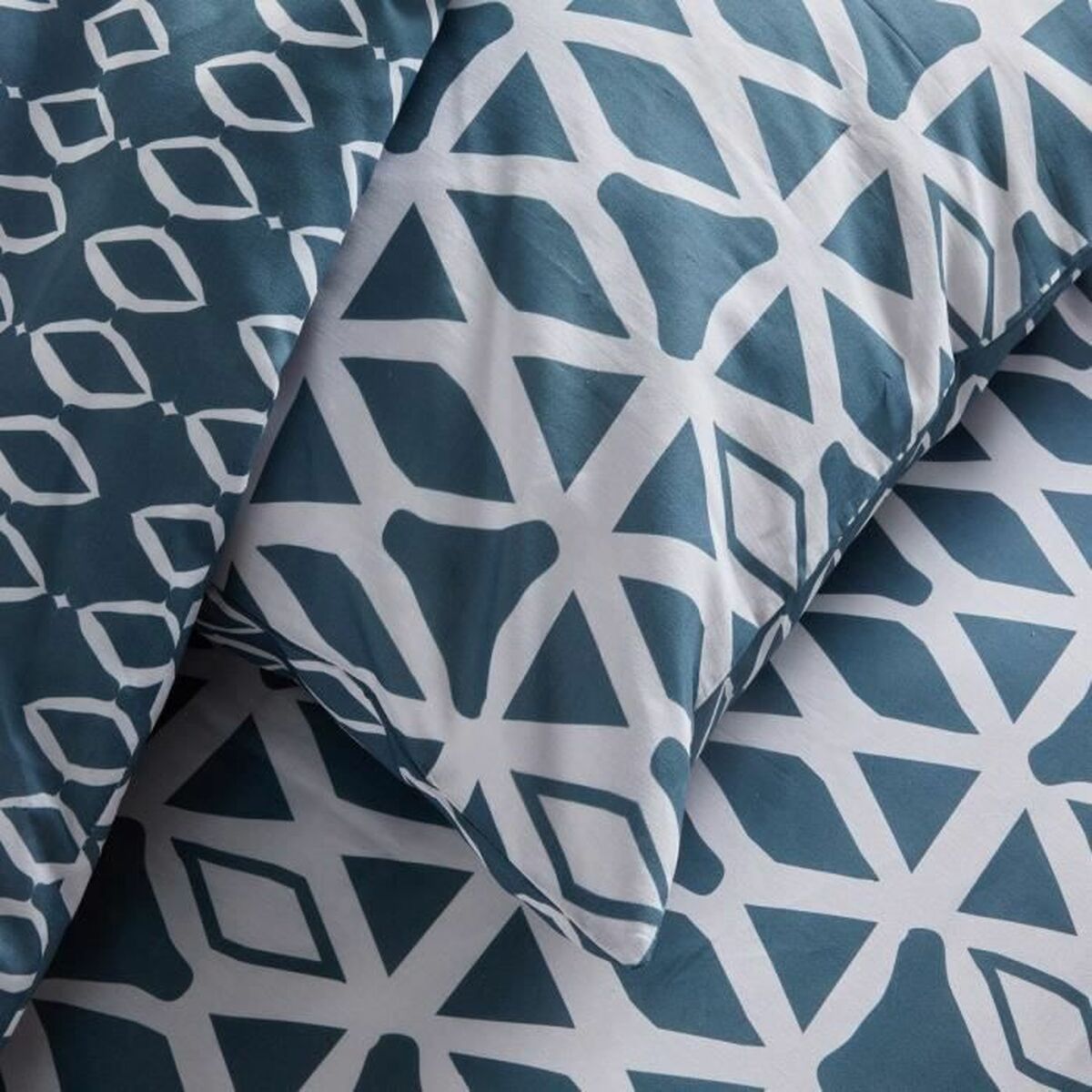 V3HDECD2D2E24B2450432AFAED856365C57R5819674P4