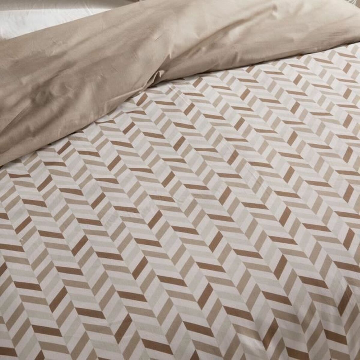 V3H8C3A90C45DB19A54F936916D4C0AD9B6R5826467P2