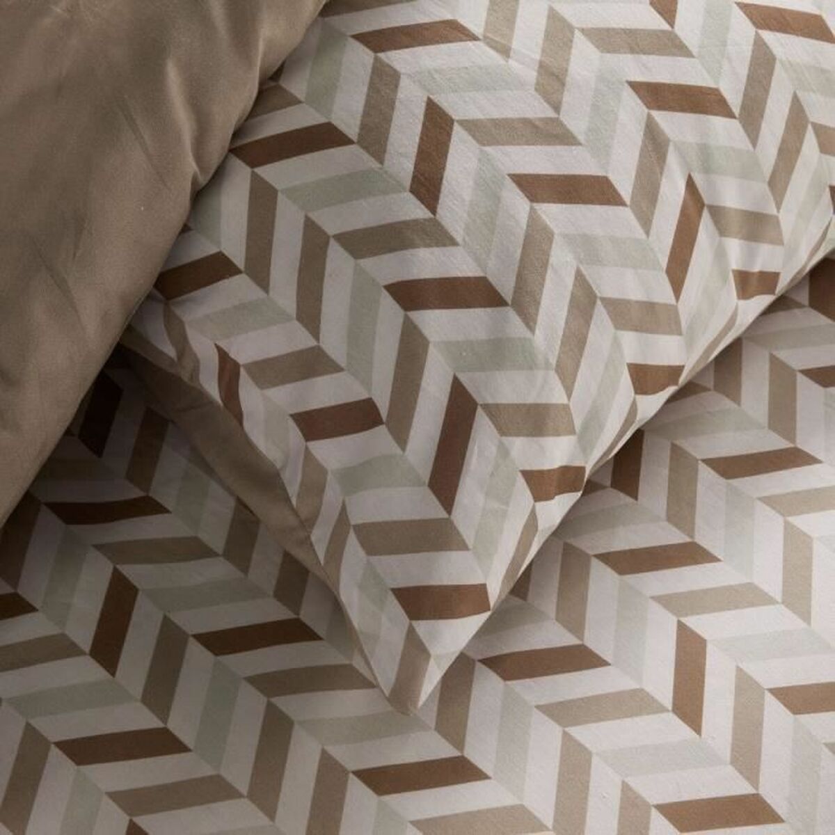 V4H22EDEDE52D3E5CCB45898E3655258236R5826471P4