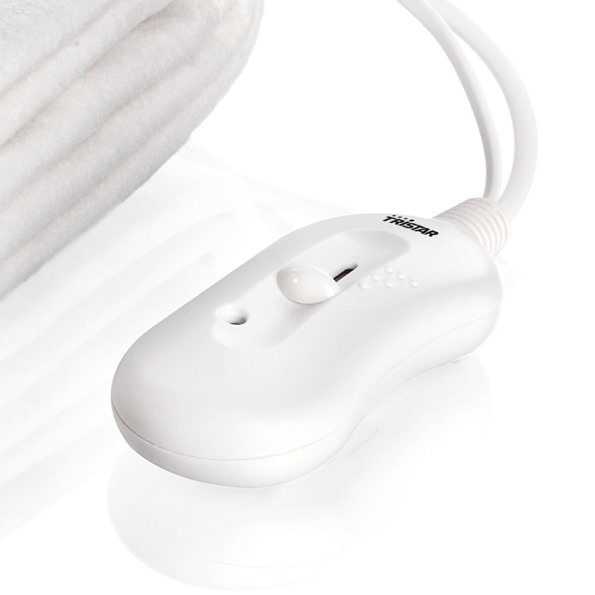 V2H61147C9DB1D0DF9284479E95C6717B41R7502784P6