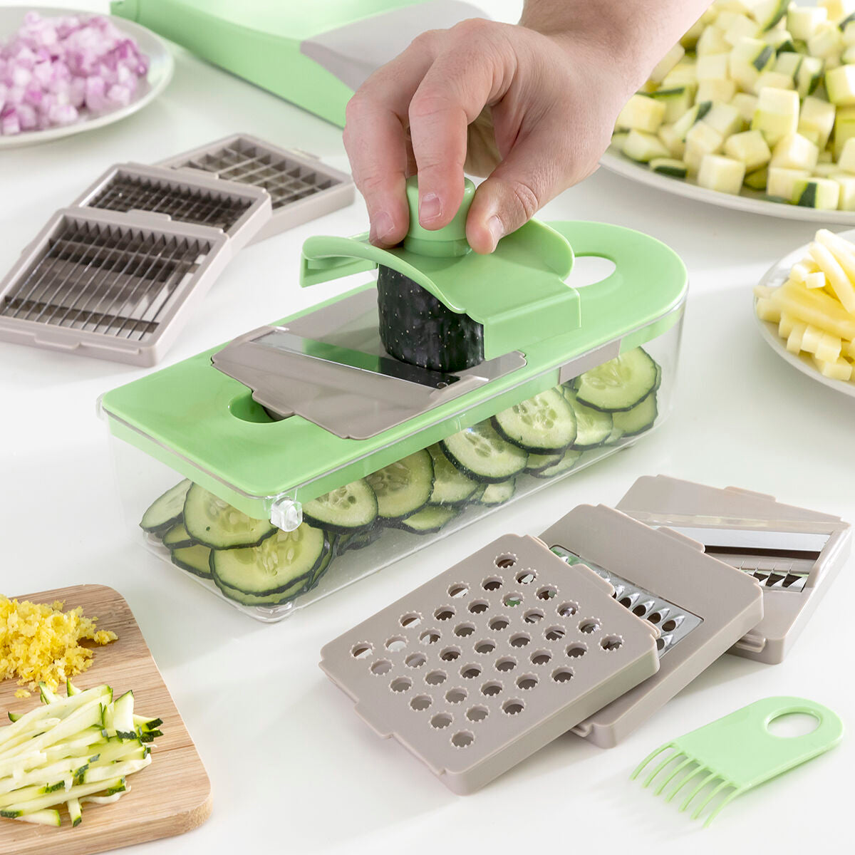 Innovagoods Coupe-Légumes, Râpe Et Mandoline Avec Recettes Et Accessoires 7 En 1 Choppie Expert Innovagoods